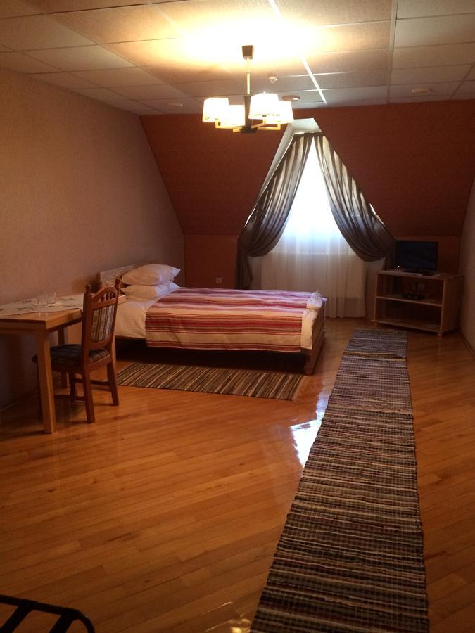 Hotel Svitlytsia Tyachiv Dış mekan fotoğraf